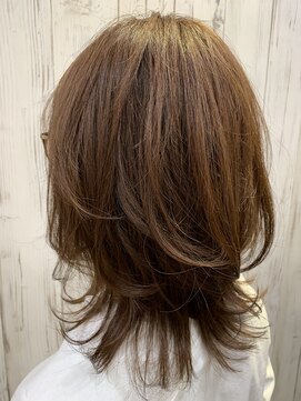 ヘアーズマハロ(hair's Mahalo.) レイヤーウルフ