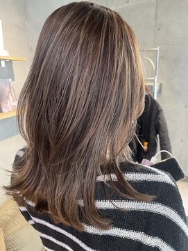 アワー(OUr-) レイヤーハイライト