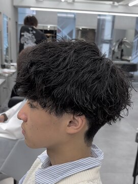 オーバルバイアピッシュ(OVARL by apish) 緩め縦落ちパーマ