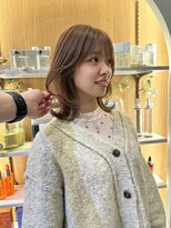 ロンド パルティール 大宮(Lond partir)&nbsp;ハイトーンミルクティーベージュ×ミディアムレイヤースタイル