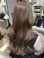 ユーフォリア 新宿店(Euphoria)&nbsp;柔らかグレージュ韓国大人巻き