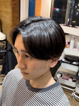 アメラボ 平針店(AmeLab) 【センターパート】刈り上げなし　平針　ナチュラル　ニュアンス