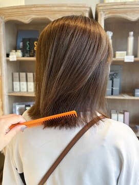 オブジェ シエル(obje't ciel) 【obje’t ciel】マロンベージュ/ミディアムヘア【山口紗季】