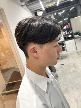 ラヴィズムバイフィフス(LUVISM by fifth) ニュアンスデザインフェザーパーマシャドウカルマパーマ/新潟