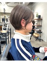 ヌークバイラヴェスト 四日市(neuk by lovest)&nbsp;グレージュショートボブ