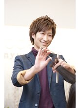 【乾かすだけでキレイにまとまる！」と評判のカット技術。