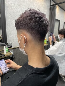 レベル 葛西店(LEVEL) ローフェード ブリーチカラー メンズカット 葛西メンズ