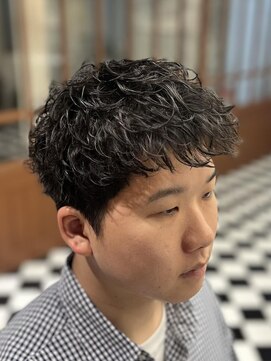 フランクス バーバー ウエストトウキョウ 吉祥寺店(FRANK’S BARBER WEST TOKYO) フェードパーマ