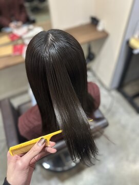 エレノア 渋谷公園通り店(Eleanor) 縮毛矯正/ストレート/髪質改善/渋谷