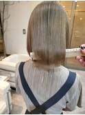 ブリーチカラー/ミルクティー/アッシュ/艶/２０代/３０代/４０代