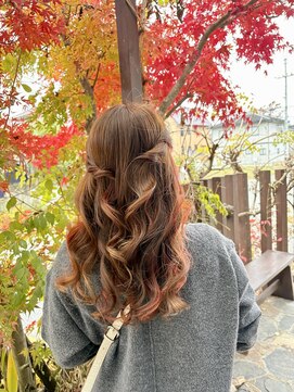 ケークリエイティブコード(K creative COrDE) オレンジインナーカラー×柔らかカールアレンジ