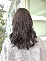 シエン ホワイト(CIEN white)&nbsp;肌映えする、透明感ブラウン