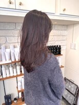 タヒエ(tahie)&nbsp;ミディアムレイヤーカット×ピンクベージュ