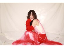 フォークロア 本店(Folk Lore)の雰囲気(『パーマデザインをロマンティックに楽しむ』(大尾))