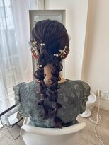 シュエット 横浜関内店(Chouette) ツイン編みおろしアレンジ