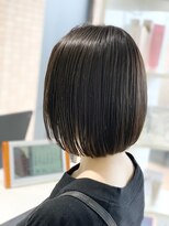 アドール オブ ヘアー ADORE OF HAIR&nbsp;パツっとミニボブ