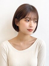リヴアニバース(LIV ANNIBIRTH.)&nbsp;毎朝５分でキマる丸みショートボブ　＃トレンド