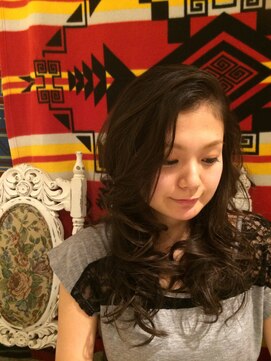 エムド ヘアラボ(EMDO hair labo) うる艶カール♪