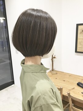 アテナ 六本松店(ATENA) 柔らかな丸みの大人ボブ