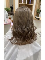 トゥエンティ(twenty)&nbsp;ミルクティーカラー