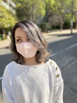 ヘアーアンジュ(Hair Ange) バレイヤージュ、シャドールーツ、シルバー