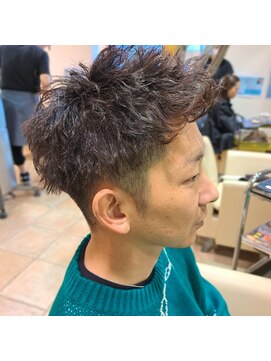 フューズ(Fuse) アップバングツイストパーマ