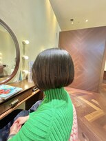 エルサフィロ ヨドヤバシ(el zafiro yodoyabashi)&nbsp;【el zafiro yodoyabashi】丸みを感じるミニボブスタイル