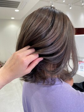 サボ(sabo) 韓国ヘア/顔まわり/韓国レイヤー/前髪カット/小顔/韓国風