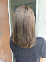 アチーブ ヘア デザイン(achieve hair design)&nbsp;オリーブベージュ大人可愛い透明感立体感×エアストレート