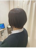 ショートボブ