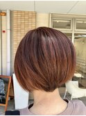 ショートボブ