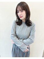 韓国小顔くびれレイヤーミディアム
