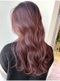ワインレッド　レイヤーカット　海外風
