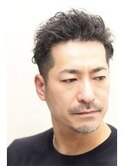 ツイストスパイラルパーマツーブロックショート刈り上げバーバー