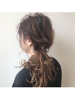 リアン(Lien) ゆったりふわふわハーフアップアレンジ♪