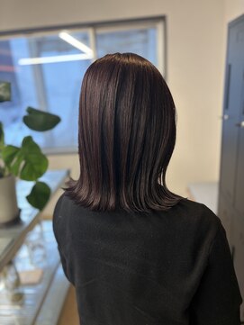 モコヘアーフロール(MOCO hair flor) 深みパープル×艶切りっぱなしボブ