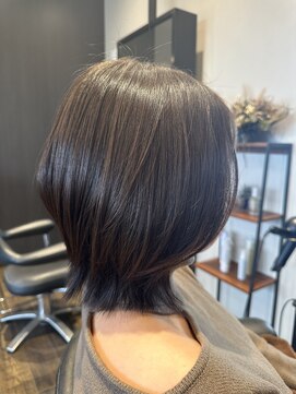 グラーヴ(GRAVE) レイヤーボブ