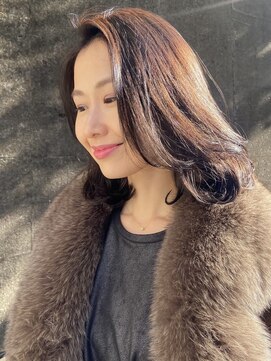 トランクイル(tranquil) ミディアムボブ