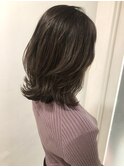 大人ミディアム　透明感グレージュ　グレージュカラー