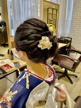 リソ 銀座(RISO) 【20代・30代】振り袖【結婚式・パーティー・成人式】