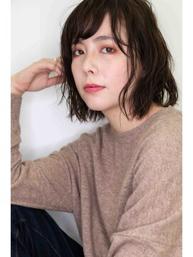 リーン(LEEN) ウェーブボブ オリーブグレージュ【LEEN】