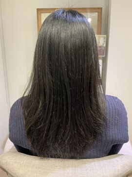 ユーネリー(U-NERY) ロングスタイル