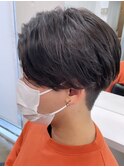 ナチュラルセンターパート/ツーブロ刈り上げ/ワンカールパーマ