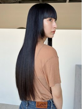 アワイ(awai)の写真/岡崎《awai》が厳選した原料を高濃度処方したトリートメントを取り扱い☆うるツヤ髪で理想の[素髪]に導く…