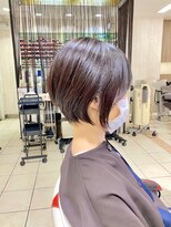 ハルキ ミナト ジャパン オオサカ(HARUKI MINATO japan OSAKA)&nbsp;40代50代小顔似合わせカットくびレイヤーエモージュ大人可愛い