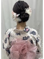 サクララ(Sakura la)&nbsp;サイドシニヨン×兵児帯/浴衣ヘア/アップヘア/着物ヘア