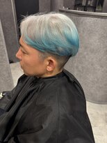 インク(ink)&nbsp;ホワイト＆水色グラデーション