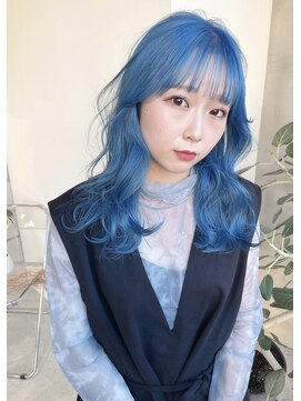 イル(ill) デザインカラー　ブリーチカラー　ブルー　学割U２４　大須
