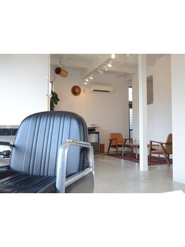 伝え直し不要の安心感。一人が全行程を担う完全マンツーマン制