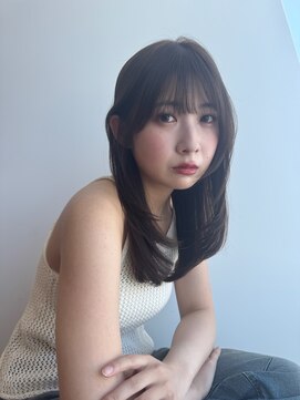 トリッカ シブヤ(TRICCA SHIBUYA) レイヤーカット/透明感カラー/顔まわりレイヤー